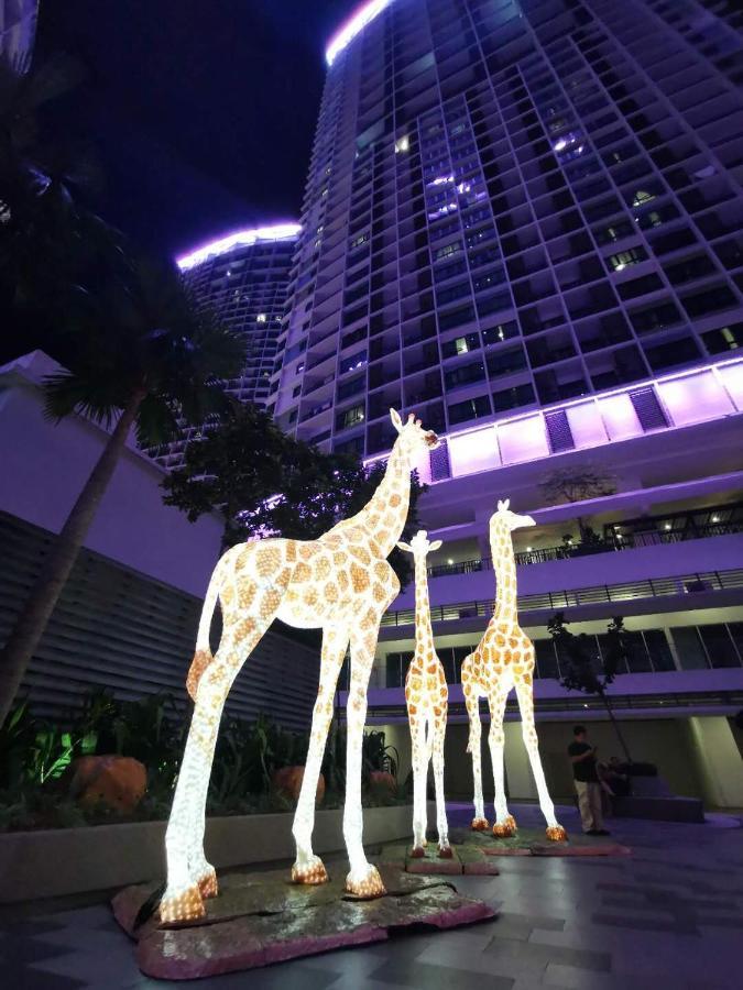 Lavender Suite # Shah Alam I-City Block B Homestay # 2R1B #Free Wifi & Parking ภายนอก รูปภาพ