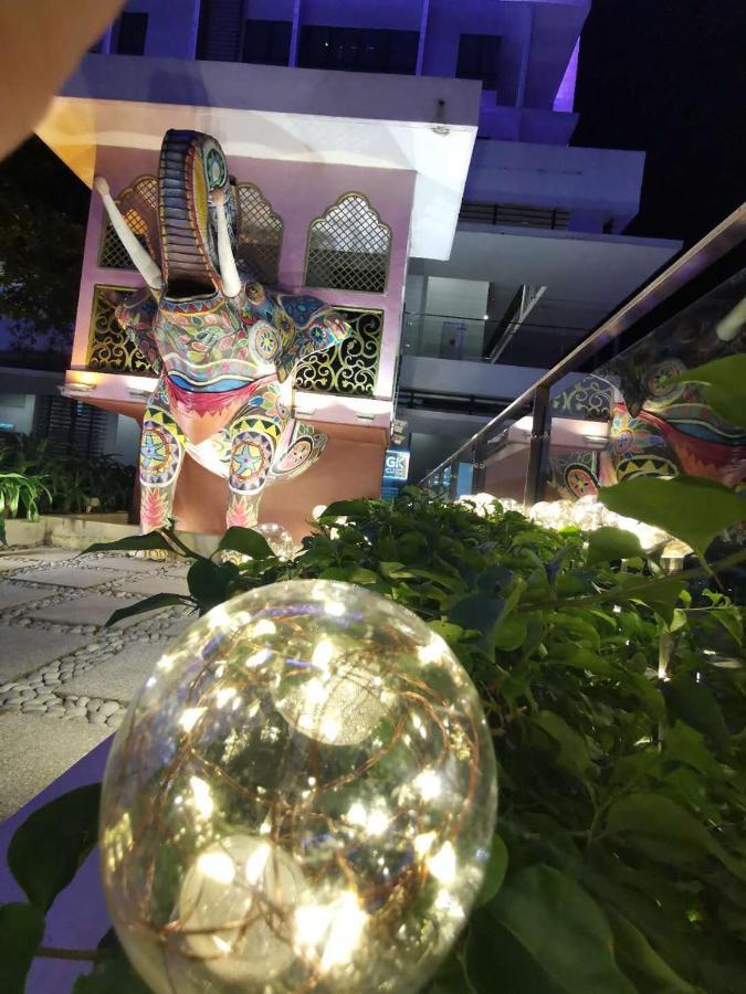 Lavender Suite # Shah Alam I-City Block B Homestay # 2R1B #Free Wifi & Parking ภายนอก รูปภาพ