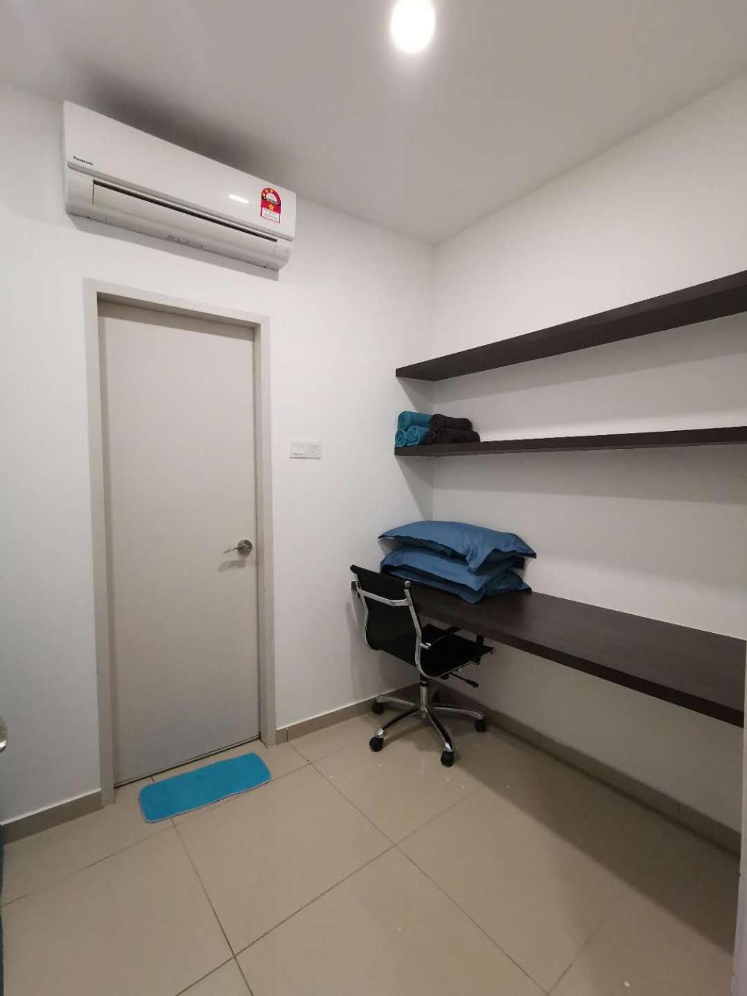 Lavender Suite # Shah Alam I-City Block B Homestay # 2R1B #Free Wifi & Parking ภายนอก รูปภาพ